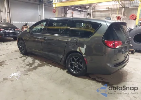 2020 Chrysler Pacifica Touring из США, поврежденный, VIN 2C4RC1FG2LR129179